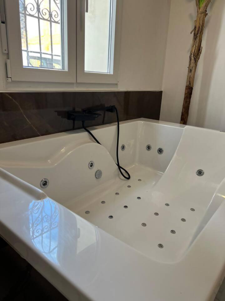 Urban Premium Jacuzzi Estudio Centrico アリカンテ エクステリア 写真